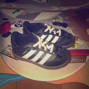 Toddler Adidas samba sneakers